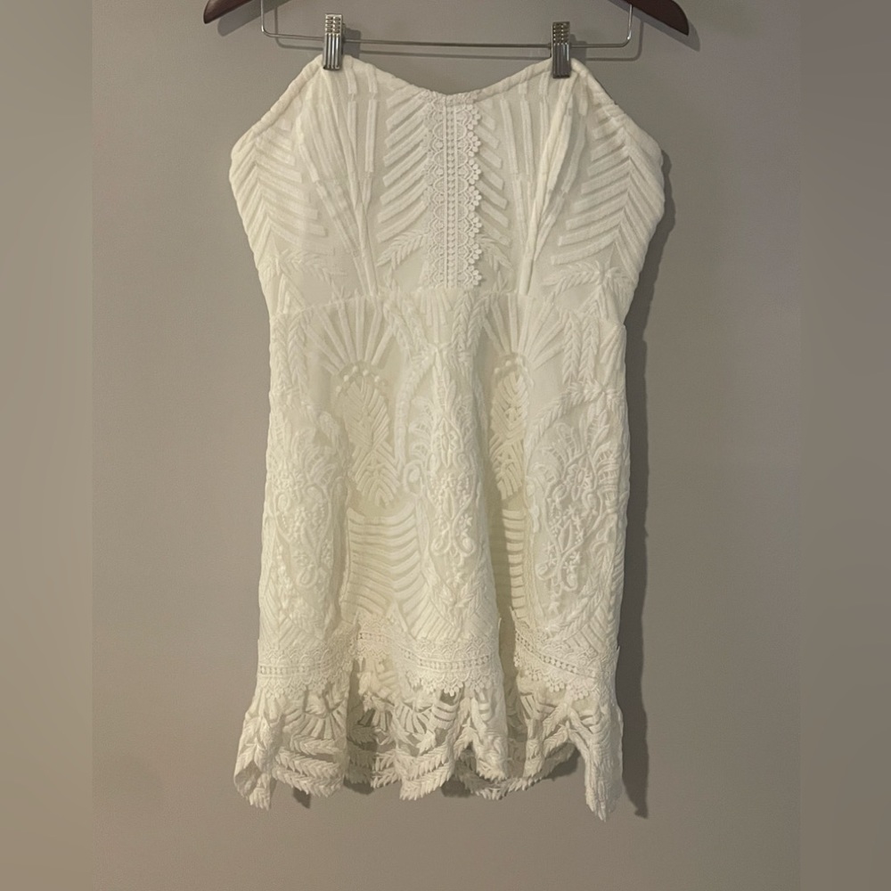 White Lace Mini Dress, MEDUIM